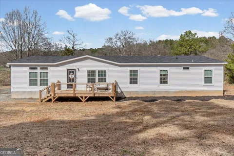 357 Nichols RD SE