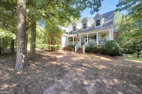 200 Cecil WAY