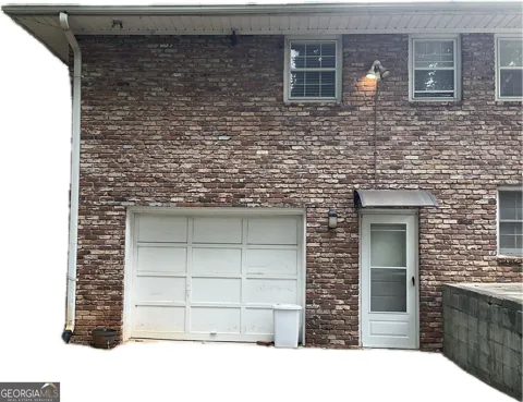 2106 Pawnee DR SE