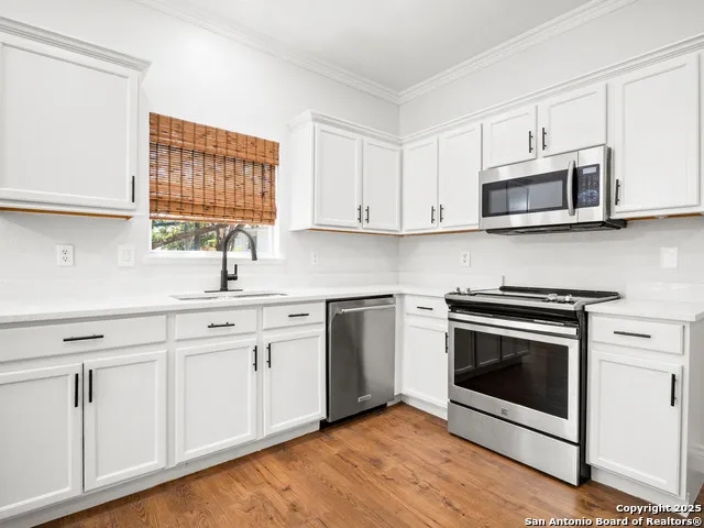 7318 Clear Rock Drive San Antonio, TX 78255