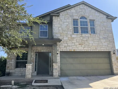 212 OAK CREEK WAY