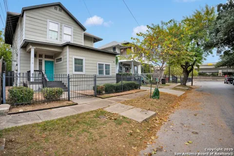 618 Atlanta St Unit 4