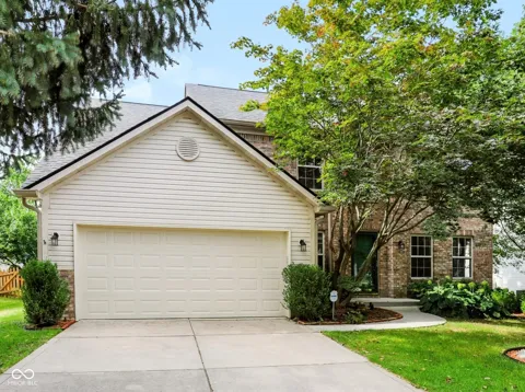 5813 Sedgegrass Crossing