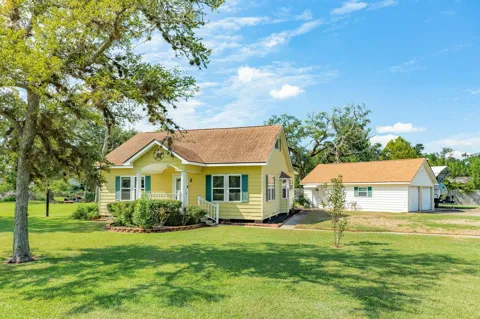 402 Goliad Street #CR821