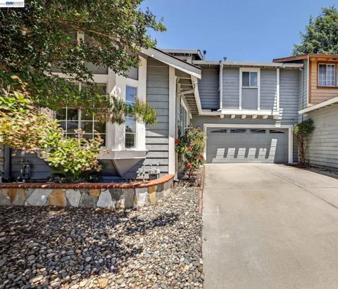 5457 Giuffrida Ct