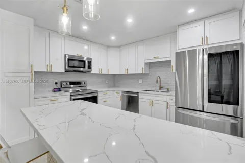 2131 Nova Village Dr