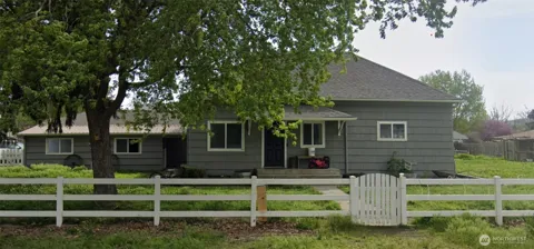 104 S B STREET