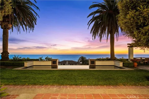 24 Scenic Bluff