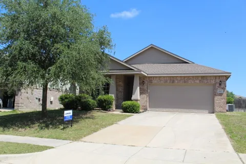 1227 Eagles Nest Trail