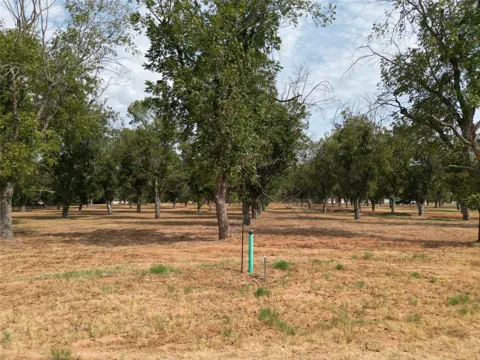 930 E Landings Drive