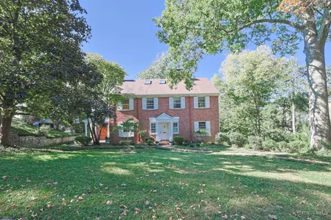 11 Weebetook Lane