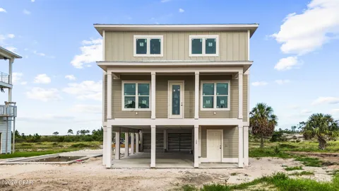 136 Canal Parkway