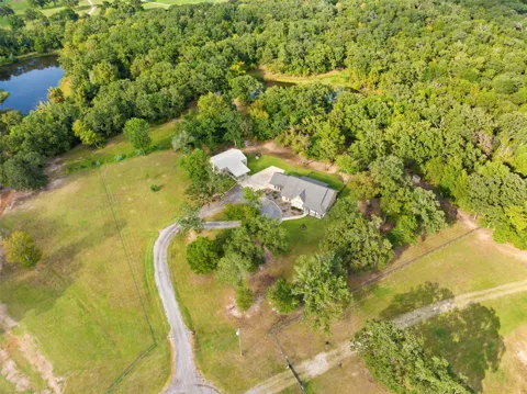 10273 Private Road 5211