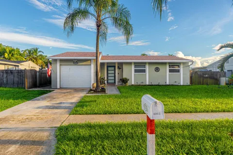 6911 SW 1ST COURT