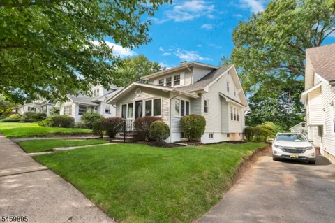 51 Sunset Ave