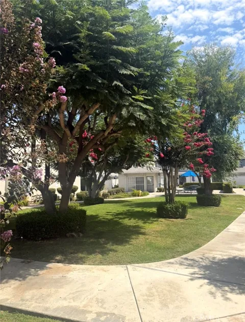 810 W Compton #29