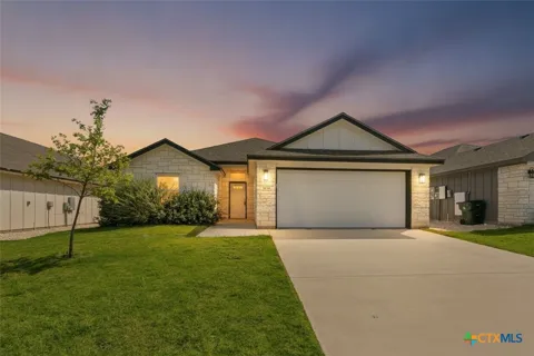 1414 Sideoats Lane
