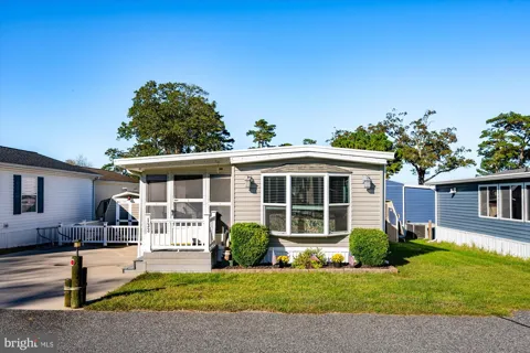 133 SKIPJACK CIRCLE