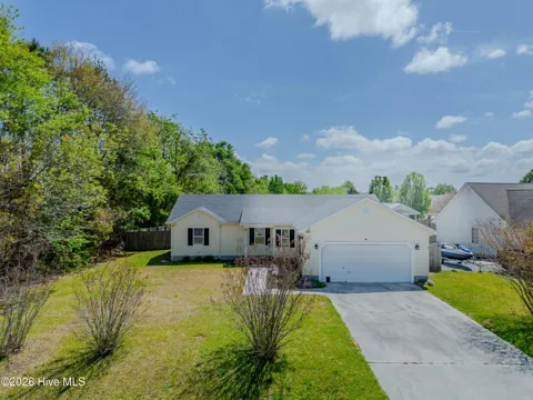 126 Forest Bluff Drive