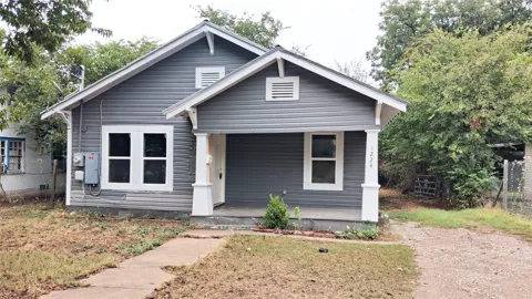 1224 Frost Avenue
