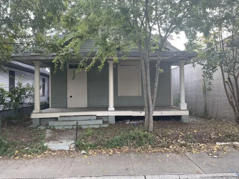 2604 Hamilton Road