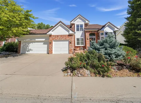 825 Huntington Drive
