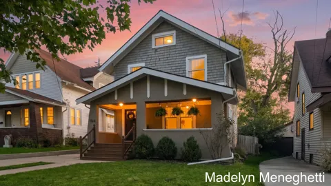 104 Mayfield Avenue NE