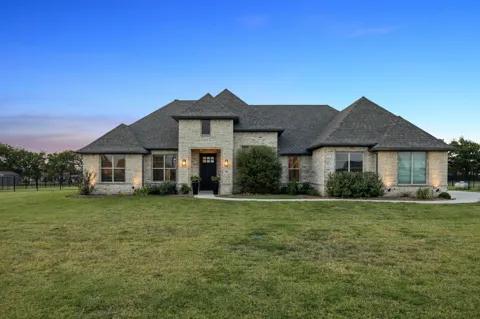 330 Waterview Drive