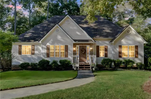 301 Calusa Place