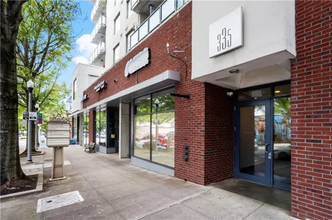 335 W Ponce De Leon Avenue #408