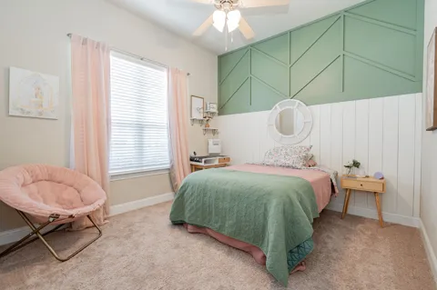 2620 Sabine Circle