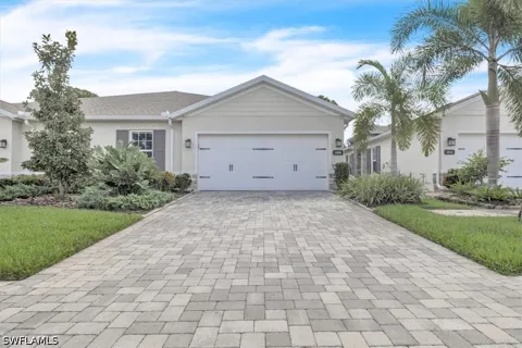 W Palms Drive