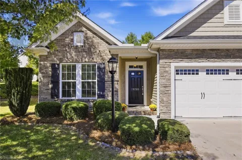 5795 Knoll Court
