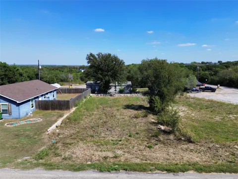 756 E Bluebonnet Drive