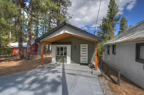 40166 Esterly Lane
