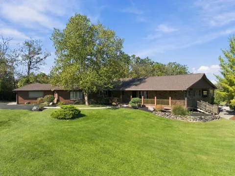 114 Hickory Lane
