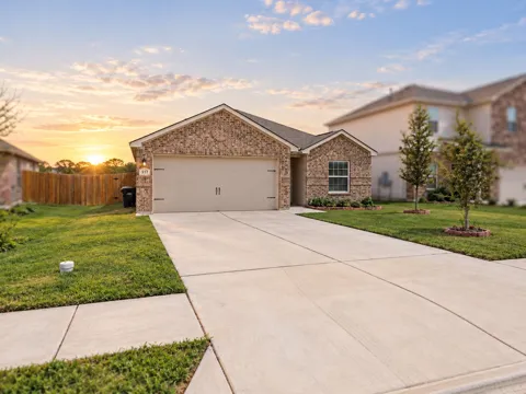 517 Riverdale Drive
