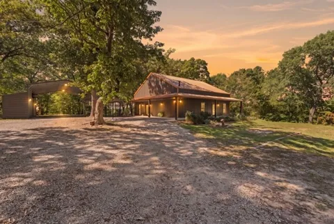 594 Eagle Point Road