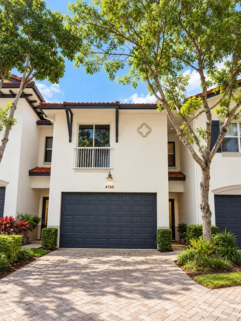 4730 S PRIVE CIRCLE