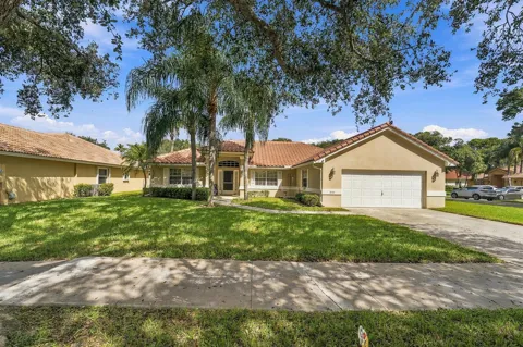3705 BEACHWOOD DRIVE