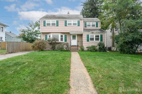 311 Oak Parkway
