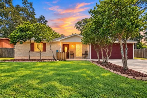 906 Corydon Drive