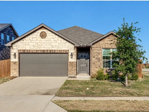 3825 S Courtney Court