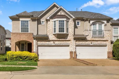 2529 Champagne Drive