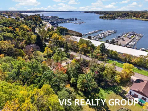 415 S Lake Street #V/L