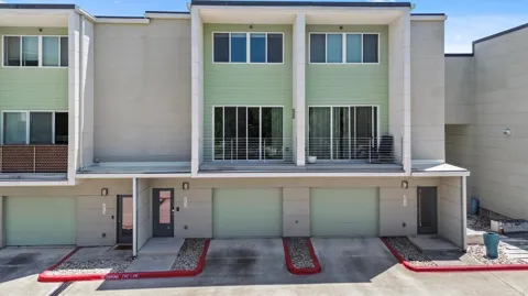 604 Bluff Drive #212