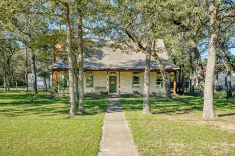 226 Cedar Hills Drive