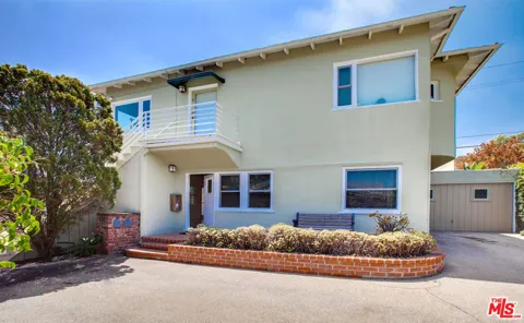 2534 7th Street #3