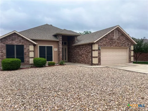 2213 Garden Gate Circle