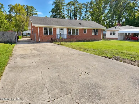 2313 Center Avenue